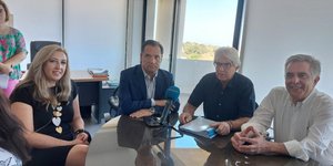 Το υποκατάστημα του ΕΦΚΑ και το Εργατικό Κέντρο επισκέφθηκε ο υπ. Εργασίας και Κοινωνικής Ασφάλισης 'Αδ. Γεωργιάδης