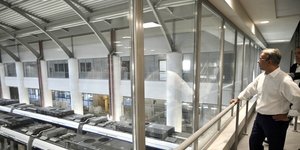 O Xρήστος Σταϊκούρας στο μετρό Θεσσαλονίκης