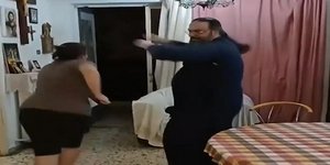 Ο πατέρας Παύλος εν δράσει