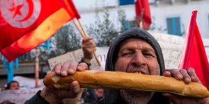 Τυνησία: Διαμαρτυρία αρτοποιών επειδή το κράτος σταμάτησε να τους πουλάει επιδοτούμενα άλευρα