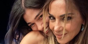 Η Δέσποινα Βανδή με τη Μελίνα