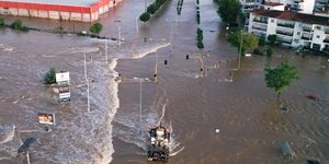 Aεροφωτογραφία της καταστροφής