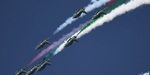 Athens Flying Week 2023: Εντυπωσιακές επιδείξεις το πρόγραμμα της πρώτης ημέρας του αεροποτικού σόου