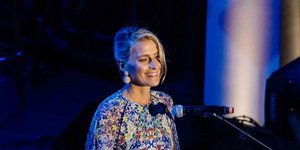 η Τατιάνα Μπλάτνικ με Μαίρη Κατράντζου