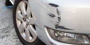 Γρατζουνιά αυτοκίνητο