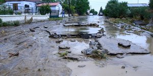 Η κακοκαιρία Daniel χτύπησε τη Λάρισα