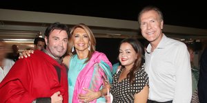 Η Μιμή Ντενίση με την κόρη της στο Ηρώδειο