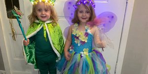 Τα δίδυμα Αουρόρα και Κέλαν που πέθαναν από ασφυξία στο μπαούλο των παιχνιδιών τους