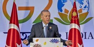O Eρντογάν μιλά σε συν. Τύπου στην G20