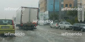 Κακοκαιρία Daniel: Καταιγίδα στη Γλυφάδα