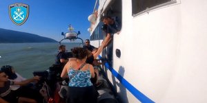 Στον απεγκλωβισμό 68 συνολικά ατόμων προχώρησε το Λιμενικό στο Πήλιο μετά την επέλαση της κακοκαιρίας Daniel