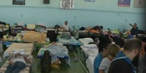 Στο δημοτικό σχολείο Καρδίτσας πλημμυροπαθείς από την κακοκαιρία Daniel / Φωτογραφία: MEGA Screenshot
