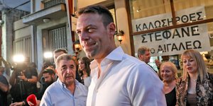 «Καλώς ήρθες Στέφανε στο Αιγάλεω»