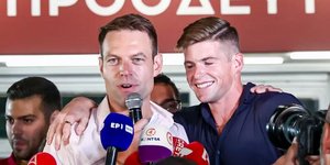 Στέφανος Κασσελάκης, Τάυλερ Μακμπέθ