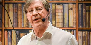 Ο Καθηγητής Ελληνικής Ιστορίας στο Πανεπιστήμιο του Κέιμπριτζ, Paul Cartledge