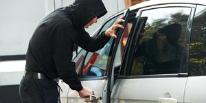 Κλοπή αυτοκινήτου 