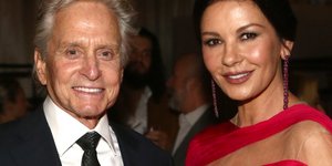 Το άγνωστο διαζύγιο του Μάικλ Ντάγκλας από την επί 22 χρόνια σύζυγό του -Δείτε Ντιάντρα Λούκερ