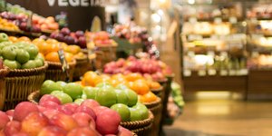Φρούτα στο σούπερ μάρκετ 