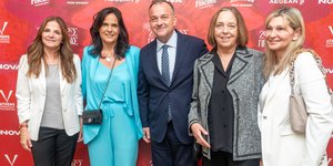 Από αριστερά προς τα δεξιά: Αγάπη Κεφαλογιάννη, Senior Program Manager της Nova, Τατιάνα Παππά Εκτελεστική Διευθύντρια, Γιάννης Παππάς Υφυπουργός Ναυτιλίας και Νησιωτικής πολιτικής, Μαρία Μπόμπολα Πρόεδρος Κινηματογραφικής Εταιρείας Αθηνών και Κωνσταντίνα Παπανικολάου