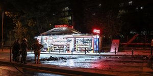 Δύο αστυνομικοί τραυματίστηκαν στα επεισόδια στου Ζωγράφου