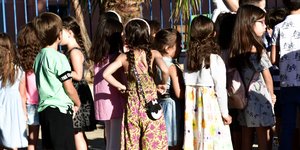 παιδια πλατη προαυλιο 