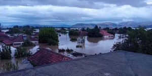 Αγνοούνται μία μητέρα και ο γιος της στην Καρδίτσα μετά την φονική επέλαση της κακοκαιρίας Daniel