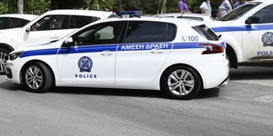 Περιπολικό στον δρόμο