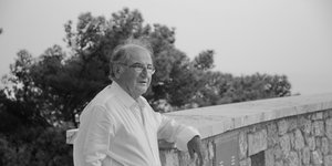 Ο Μάνος Περράκης στο Θέατρο Μάνης