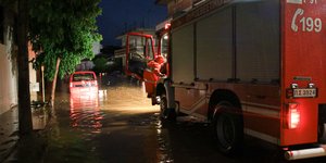 Δύσκολη νύχτα σε πολλές περιοχές