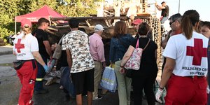 κοσμος μπουλντοζα διασώστες