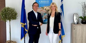 Συνάντηση εργασίας υφυπουργού Τουρισμού, Έλενας Ράπτη με τον επικεφαλής του γραφείου του ΠΟΥ 