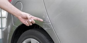 Γρατζουνιές στο αυτοκίνητο