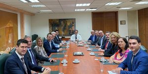 Συνάντηση ενημέρωσης για τα νέα μέτρα με την Ένωση Σούπερ Μάρκετ Ελλάδας