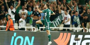 Ο Σπόραρ σκοράρει κόντρα στη Βιγιαρεάλ