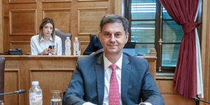 O Xάρης Θεοχάρης