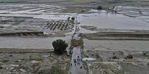 Πλημμυρισμένη η Νέα Λεύκη Λάρισας