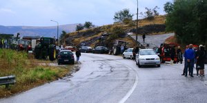 κοσμος ακρη δρομου