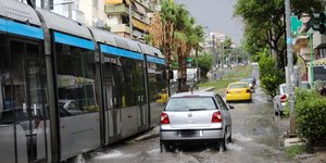 τραμ πλημμυρα