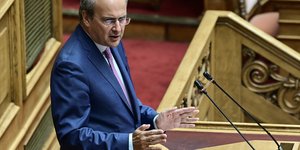 Κωστής Χατζηδάκης στη Βουλή