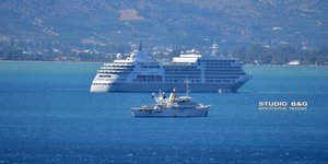 Βίντεο: Στο Ναύπλιο η πολυτελής και θρυλική θαλαμηγός του Ωνάση «Χριστίνα»