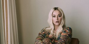 Η Κέιτι Πέρι με τα πιο διάσημα Birkenstock