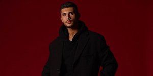 Ο Andrew Lambrou στάθηκε τυχερός, αφού κατάφερε να εγκαταλείψει το Ισραήλ