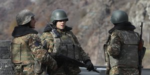 Στρατός στο Αζερμπαϊτζαν  /