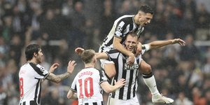 Εμφατική νίκη της Νιούκαστλ επί της Παρί Σεν Ζερμέν για τη 2η αγωνιστική των ομίλων του Champions League