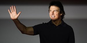 Τομ Κρουζ φως στο προσωπο 