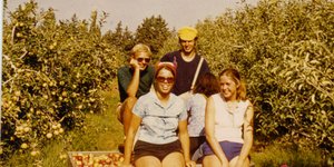 Αυστριακοί εθελοντές στο ισραηλινό κιμπούτς Ein HaShofet το 1973