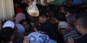 Διανομή τροφίμων στη Γάζα