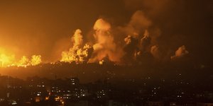 Βομβαρδισμοί στη Γάζα 