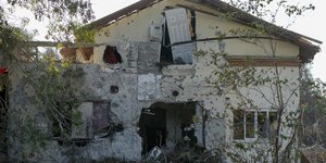 Σπίτι σε κιμπούτς του Ισραήλ μετά την επίθεση από ενόπλους της Χαμάς 