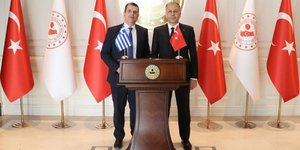 Συνάντηση Δημήτρη Καιρίδη-Αλί Γερλικαγιά στην Τουρκία